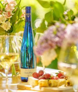 Cuvee Pacs SERVE Pinot noir